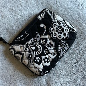 Vera Bradley zip pouch